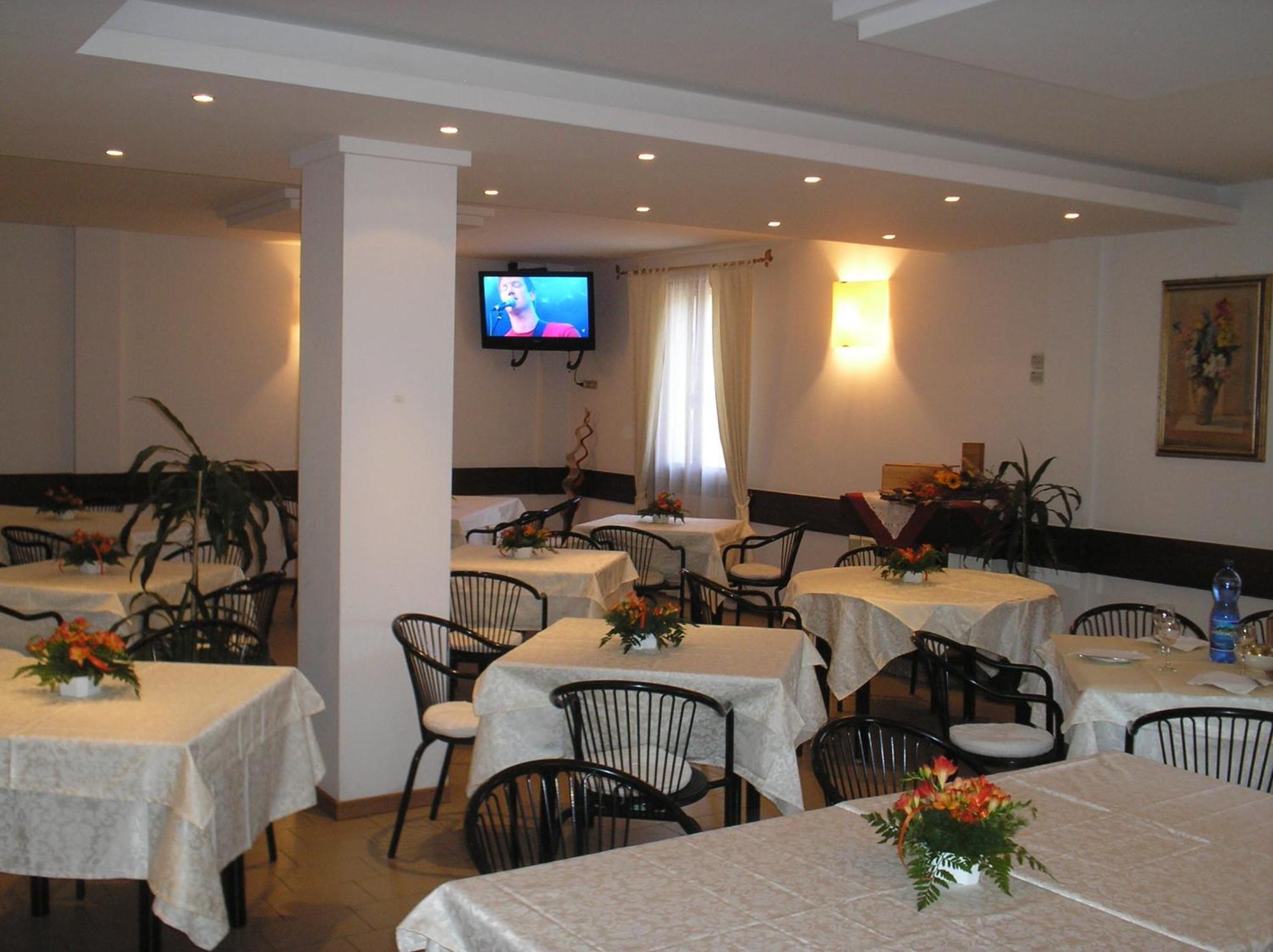 Albergo Romagna Fratta Terme Exterior foto
